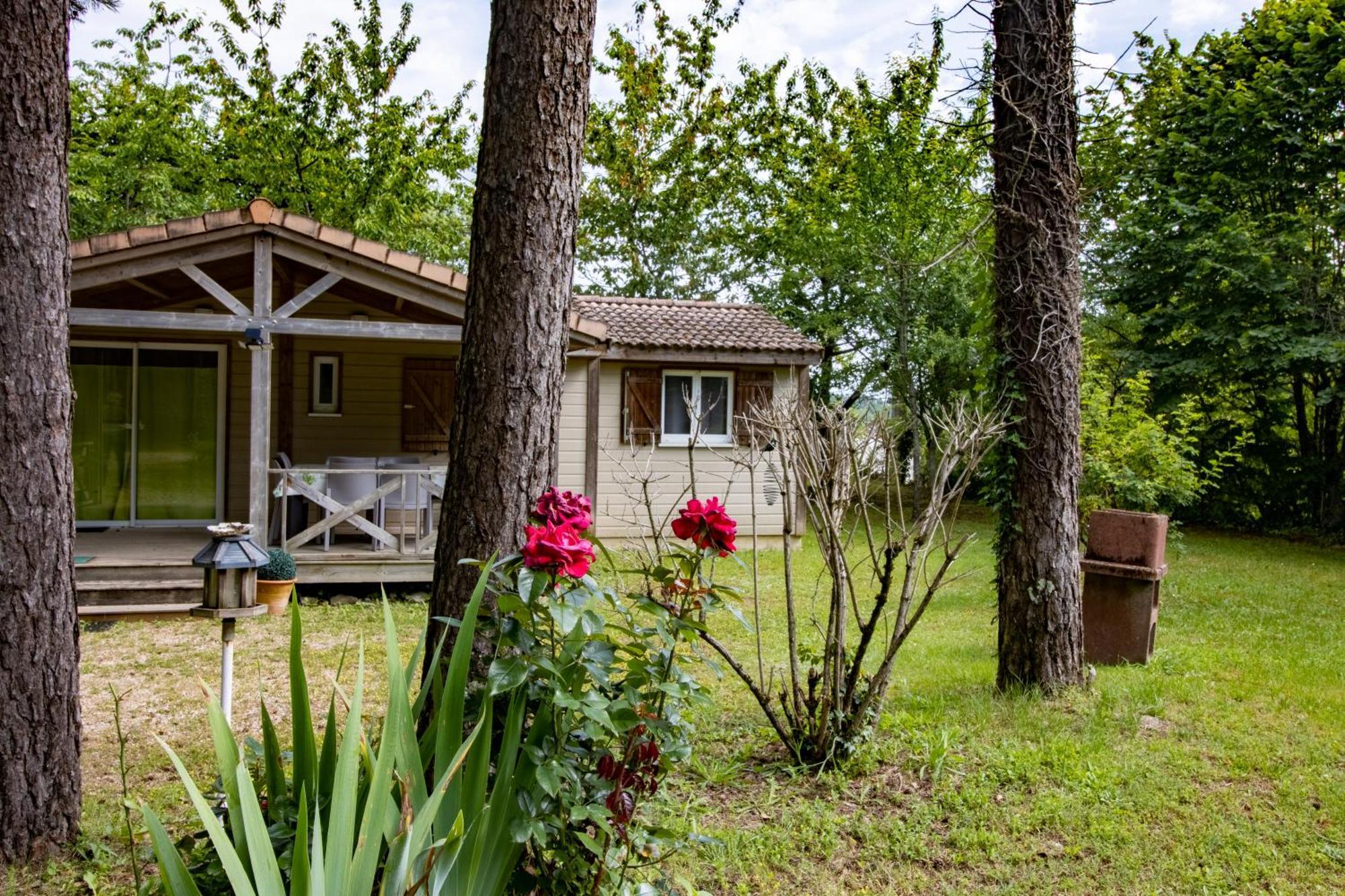 Les Chalets D'Argentouleau Sarlat-la-Caneda Exterior photo